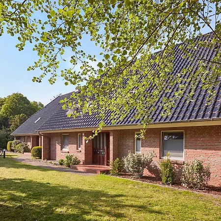Apartment Wohnen Am Suedstrand 01